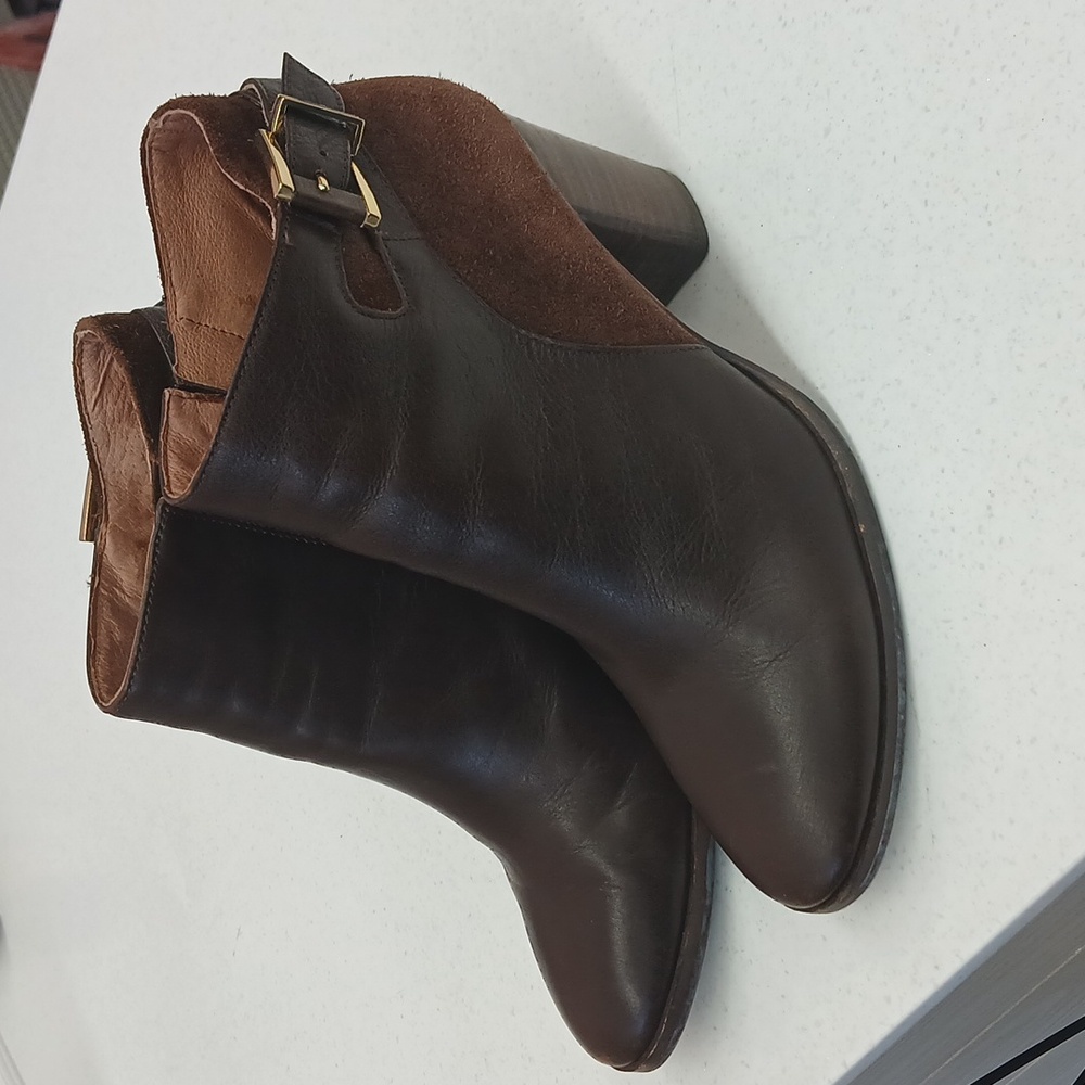 Louise et Cie - Lo-Vasca - Brown Leather Booties, Size 7.5